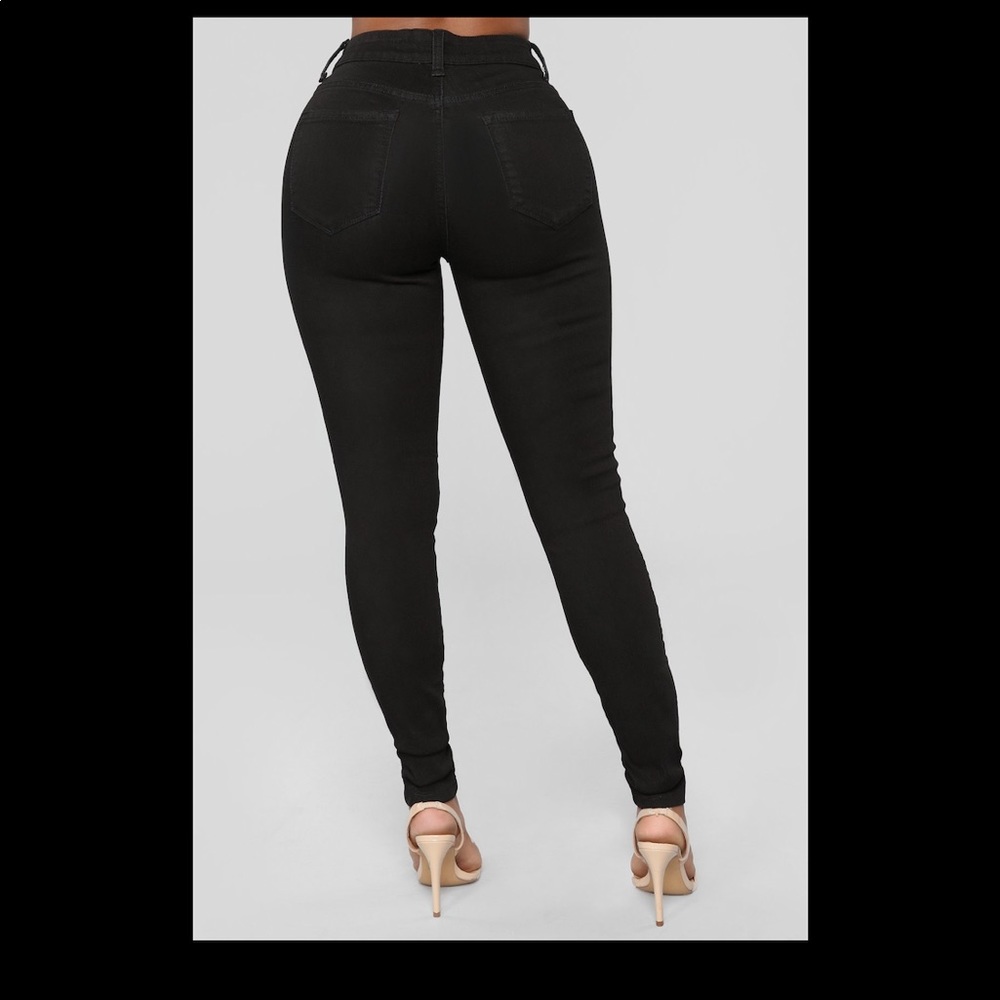 Classic Mid Rise Jeans - Picture 2 of 2
